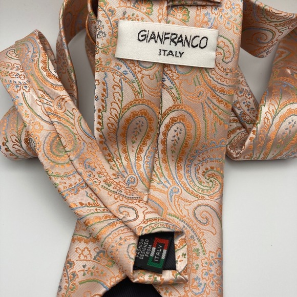 Gianfranco Italy Microfiber‎ Peach Orange Paisley Necktie Handmade - Picture 2 of 4